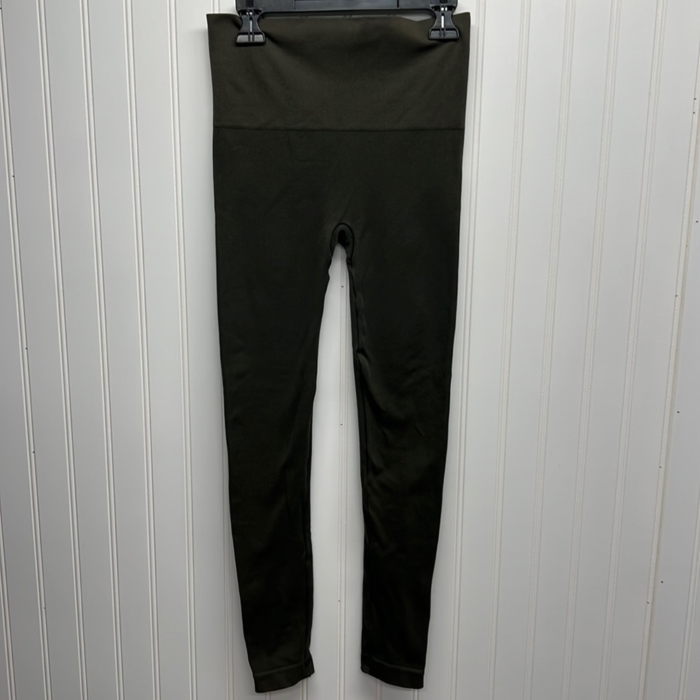 Spanx Olive Green Seamless Ankle Zip Legging Sz‎ S